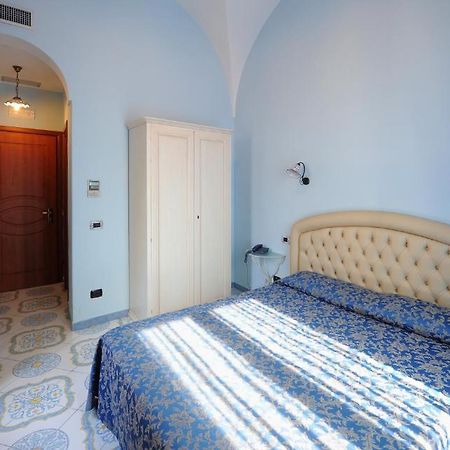 B&B Palazzo Pisani Амалфи Стая снимка